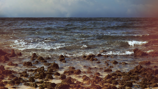 Ocean_Waves_Horizon_720p.jpg