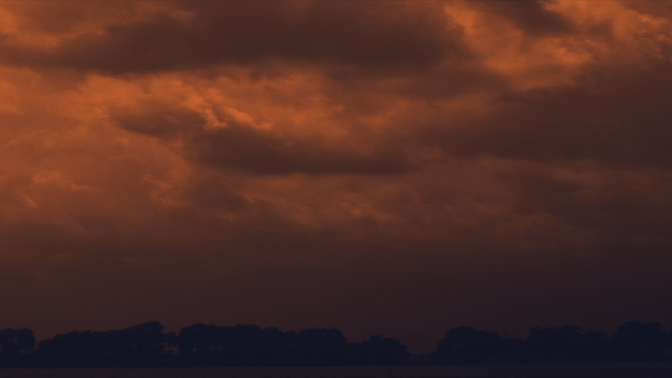 Cine Clouds - Horizon Duotone_HD.jpg
