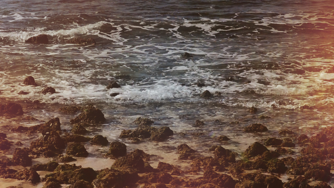 Ocean_Waves_Beach_Near_720p.jpg