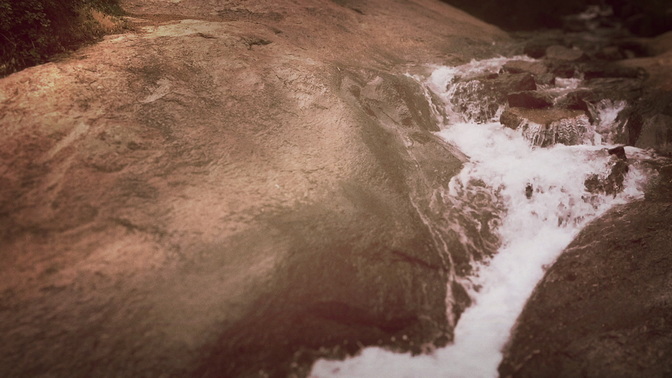 Rocky_Waterfall_Small_Warm_HD.jpg