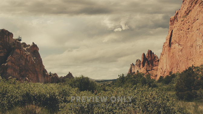 Thanks_For_Coming-WIDE#preset=tg_title3.jpg