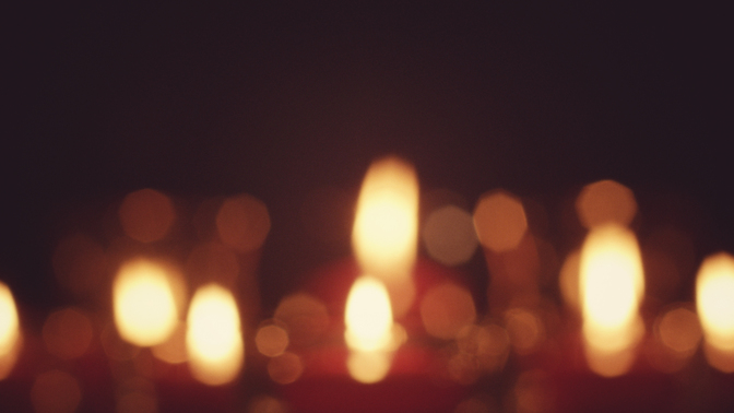 red candles - blur