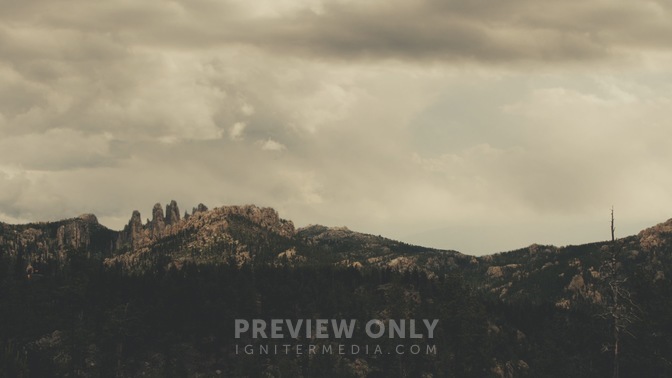 Forest_Mountains_HD.jpg