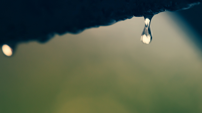 Water_Droplets_Green_720p_Preview.jpg